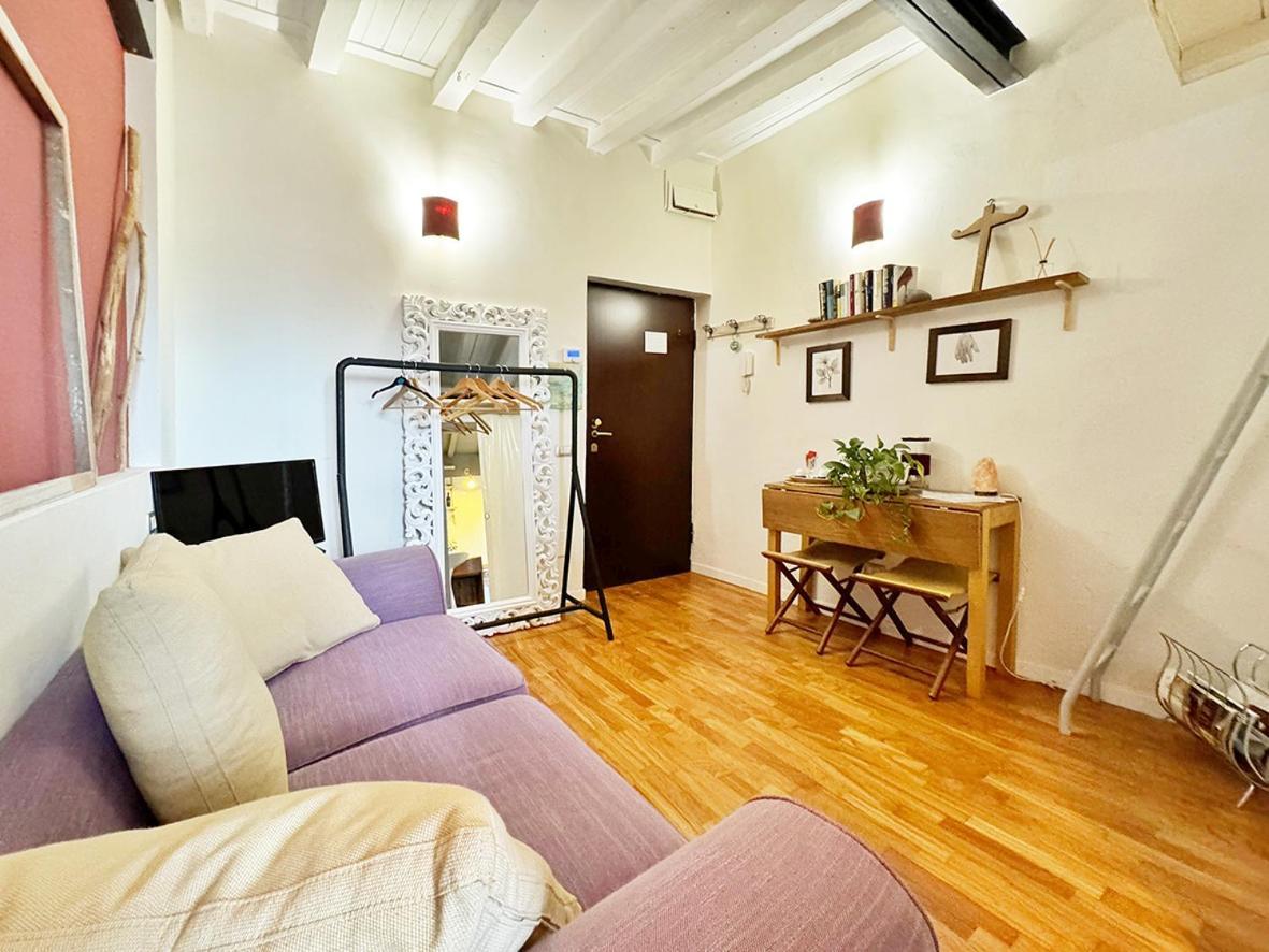 Flat In Milan - Navigliアパートメント エクステリア 写真