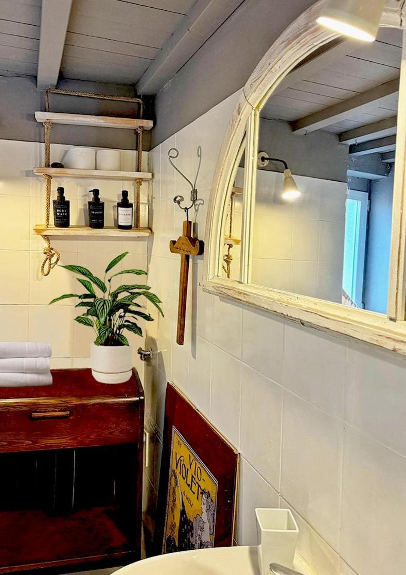 Flat In Milan - Navigliアパートメント エクステリア 写真